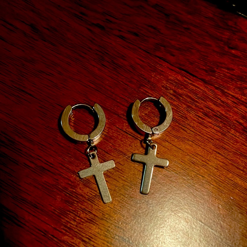 Cross earrings with discounted shipping !!